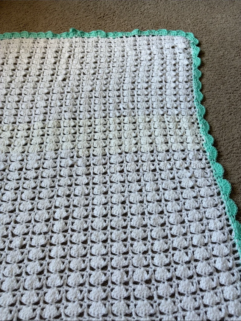 Hand Made Crochet Baby Afghan Mint Green Scalloped edge
